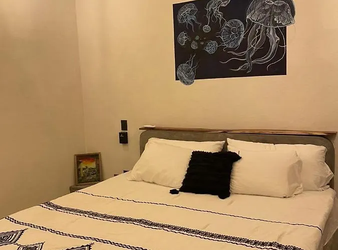 Hostel Flakos