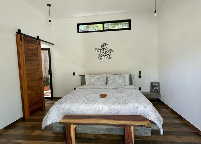 Flakos Hostel Zihuatanejo